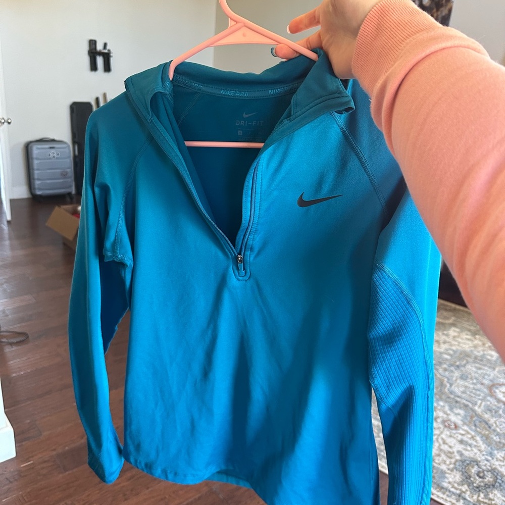 Nike Half Zip